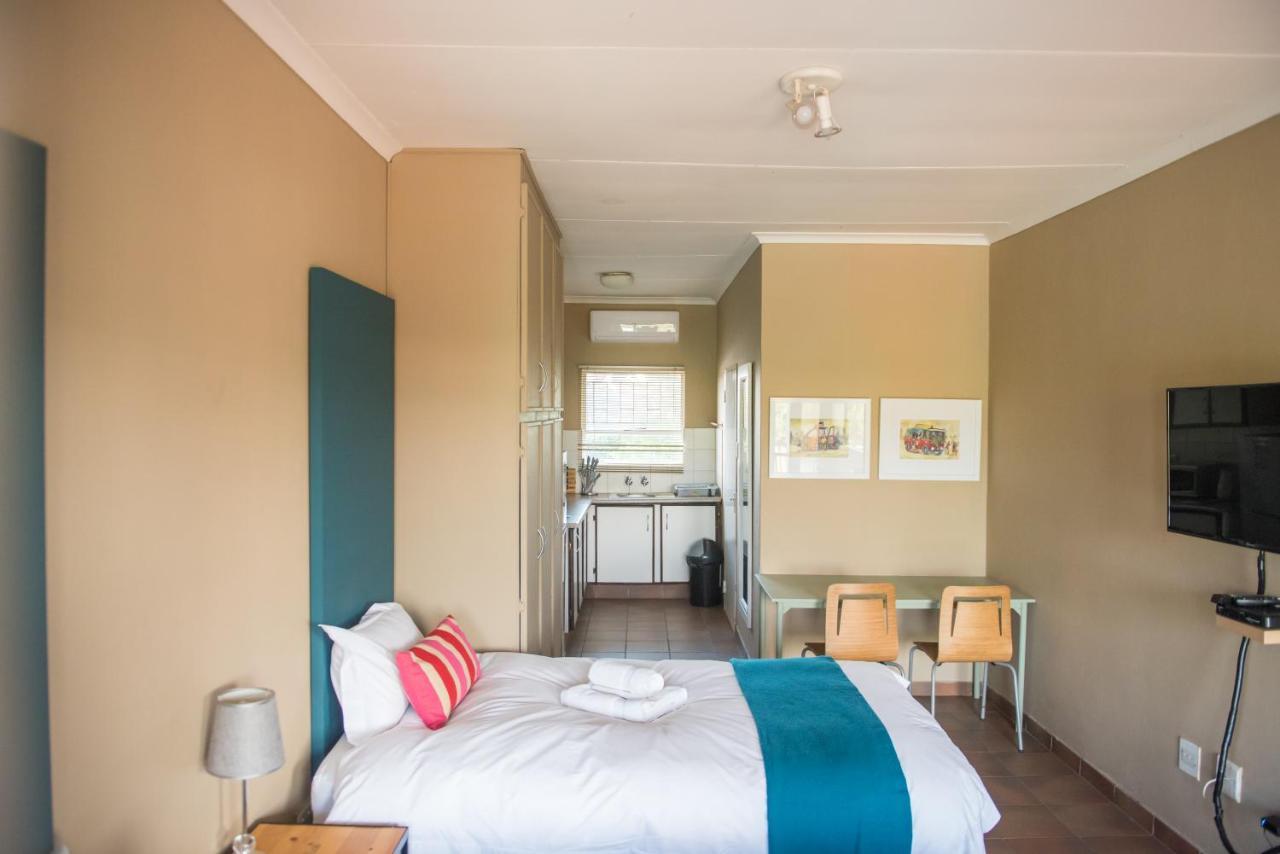 Melrose Place Guestrooms Potchefstroom Exterior photo